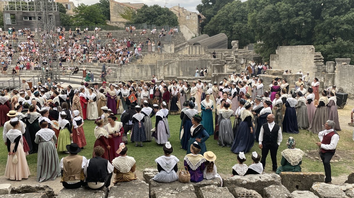 Participants dans le théâtre antique