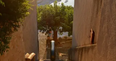 Les éboueurs ACCM en grève reçus en mairie d’Arles par Patrick de Carolis – La Provence