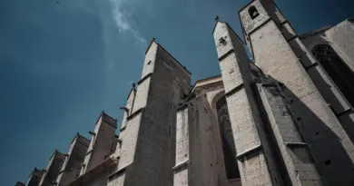 Deux élèves du lycée Montmajour d’Arles découvrent l’astrophysique à l’observatoire de Haute-Provence