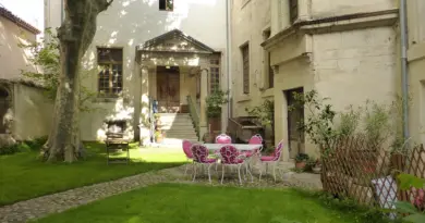 Arles, une ville aux dimensions impressionnantes en France